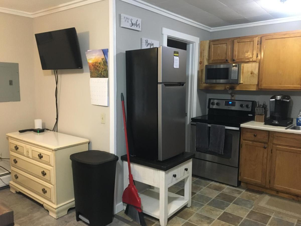 Just Like Being At Home- Newly Renovated Unit North Troy Exterior foto
